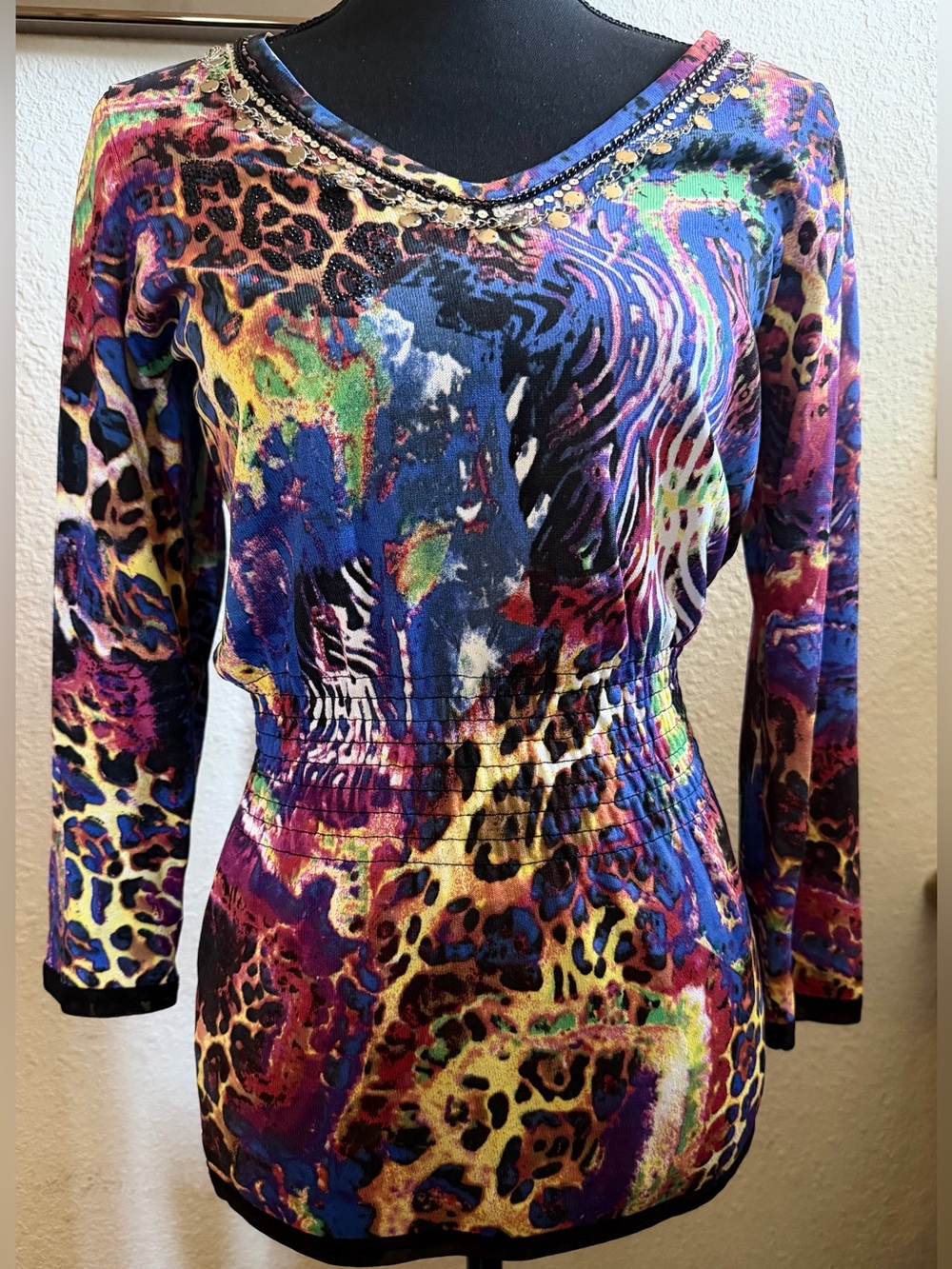 Alberto Makali Multicolor Beaded-Neck Long Sleeve knit top.